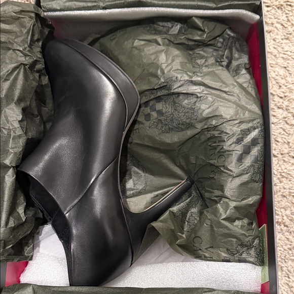 Vince Camuto Black Leather Ankle Boots - Picture 2 of 9